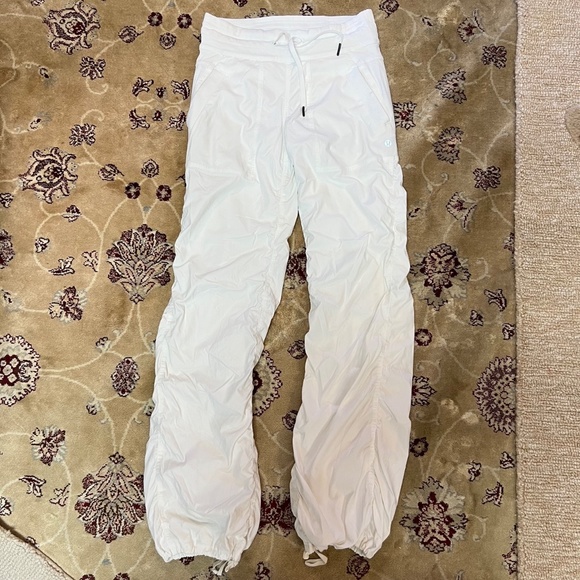 Lululemon Dance Studio pants lined white 2 Full length Cinched hem - Picture 1 of 10